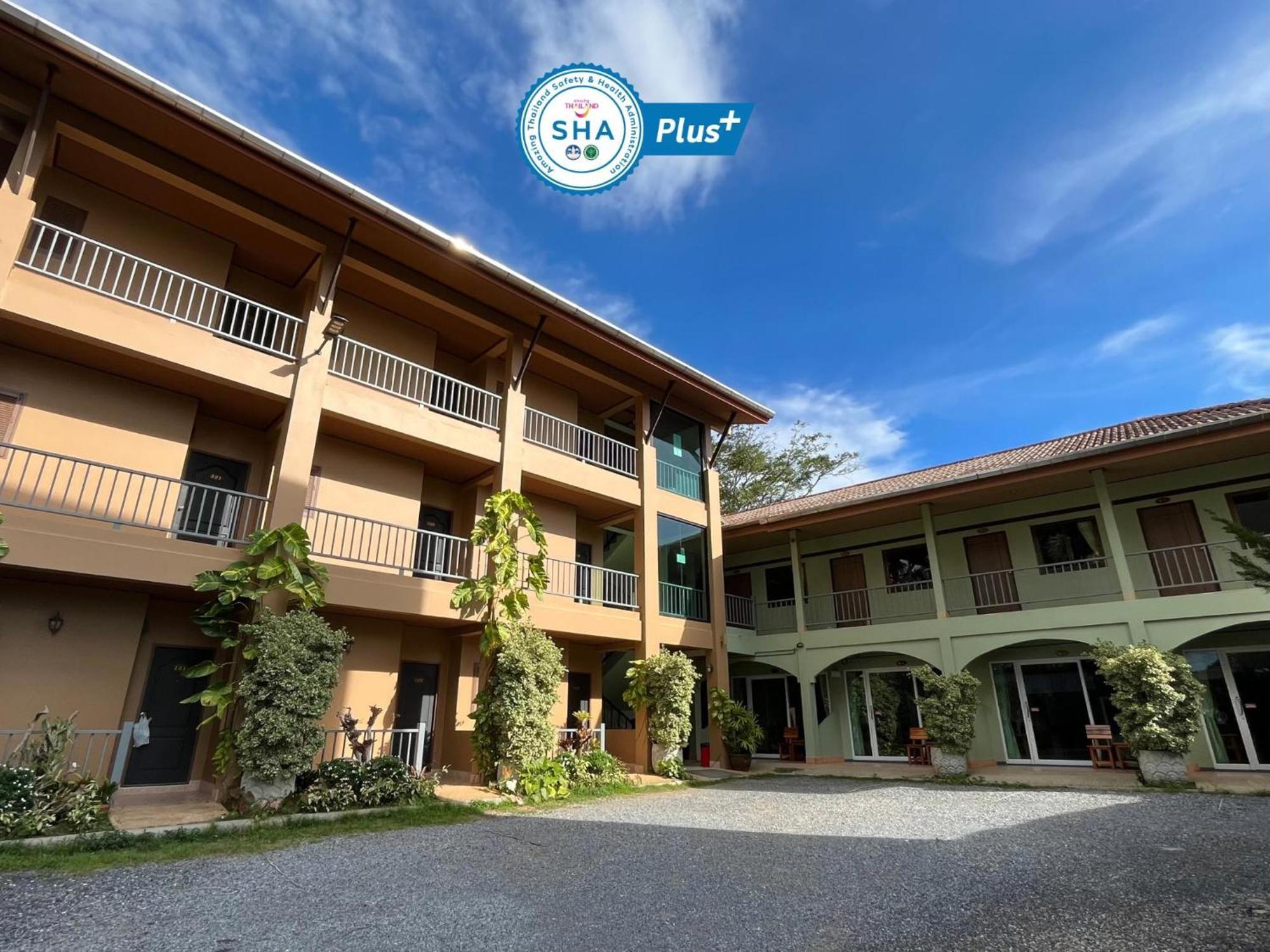 Srichada Hotel Khaolak - Sha Extra Plus Khao Lak Exterior photo