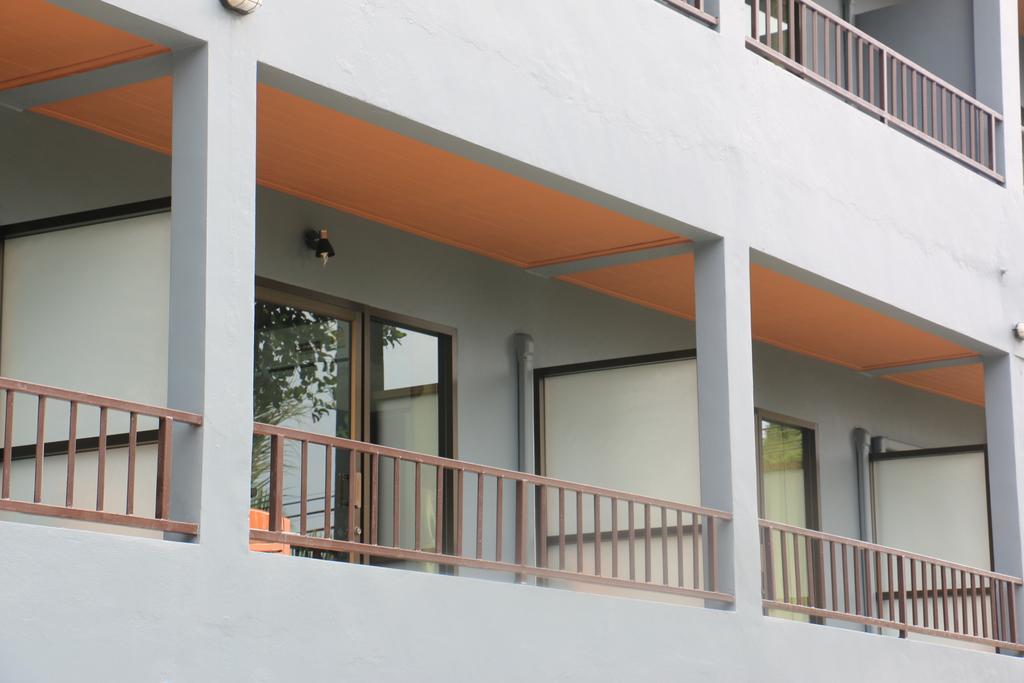 Srichada Hotel Khaolak - Sha Extra Plus Khao Lak Exterior photo